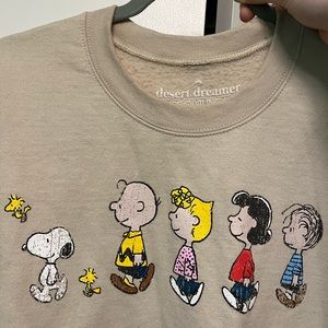 Vintage Peanuts Sweatshirt!